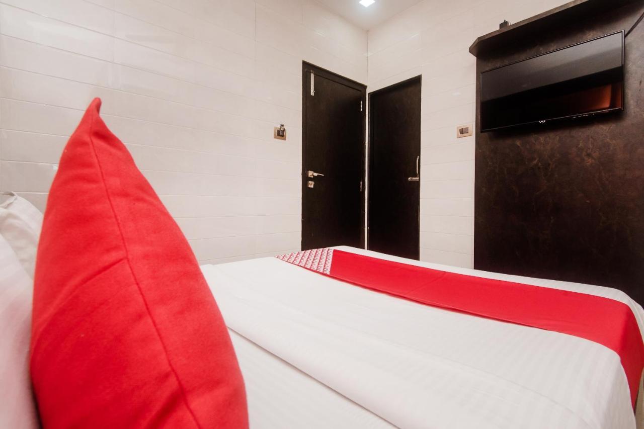 Hotel Vaccinated Staff - Oyo 22055 Dadar Residency Mumbai Exterior foto